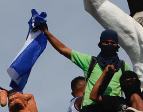 Nicaraguans try to topple a dictator — again